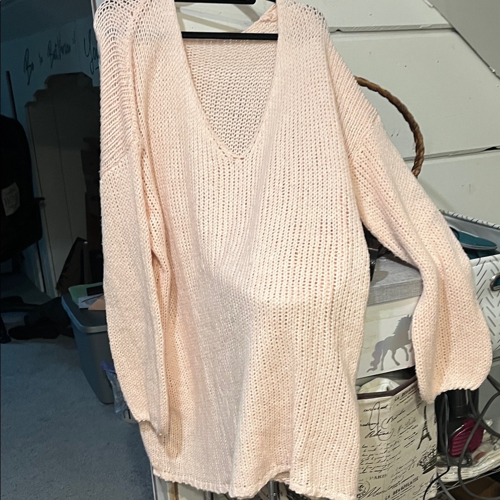 Elegant V-Neck Light Pink Sweater